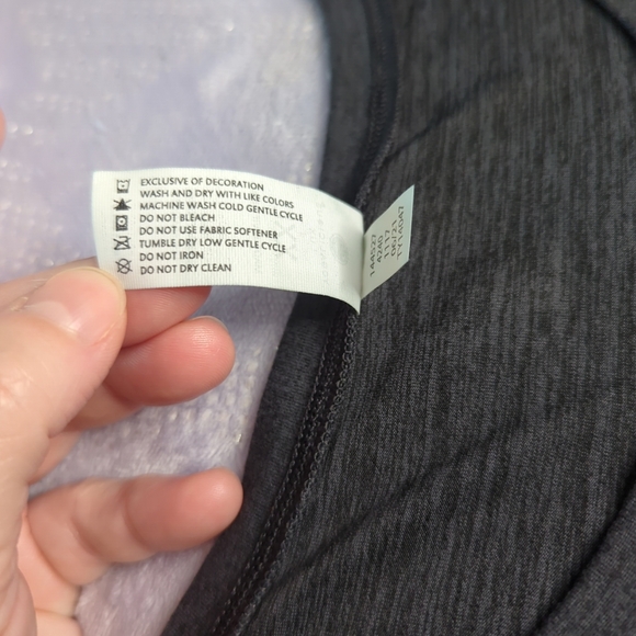 Yogalicious Lux Sleeveless Top With Side Knot. Black, Size XXL - Picture 10 of 13